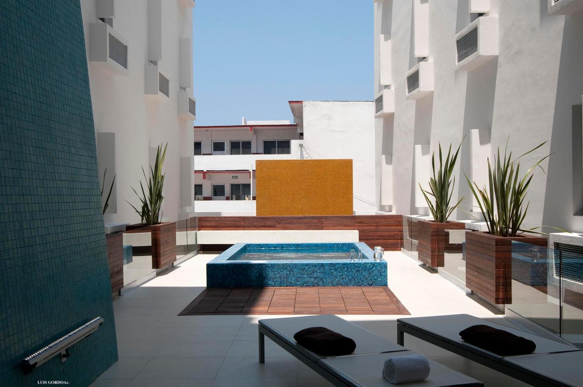 Nu Hotel Veracruz Bagian luar foto