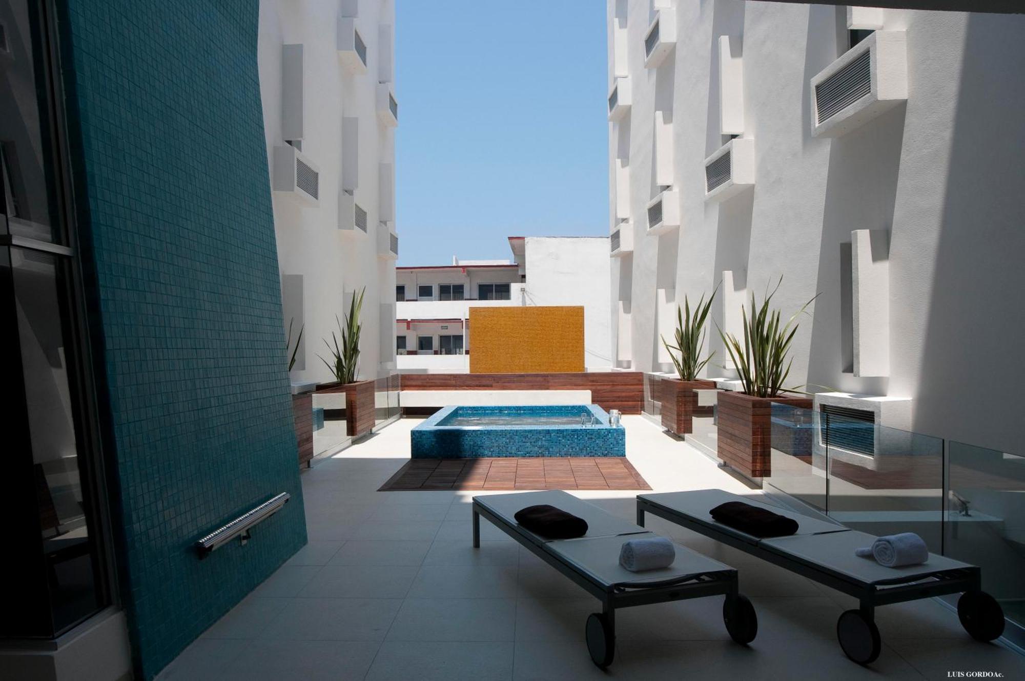 Nu Hotel Veracruz Bagian luar foto
